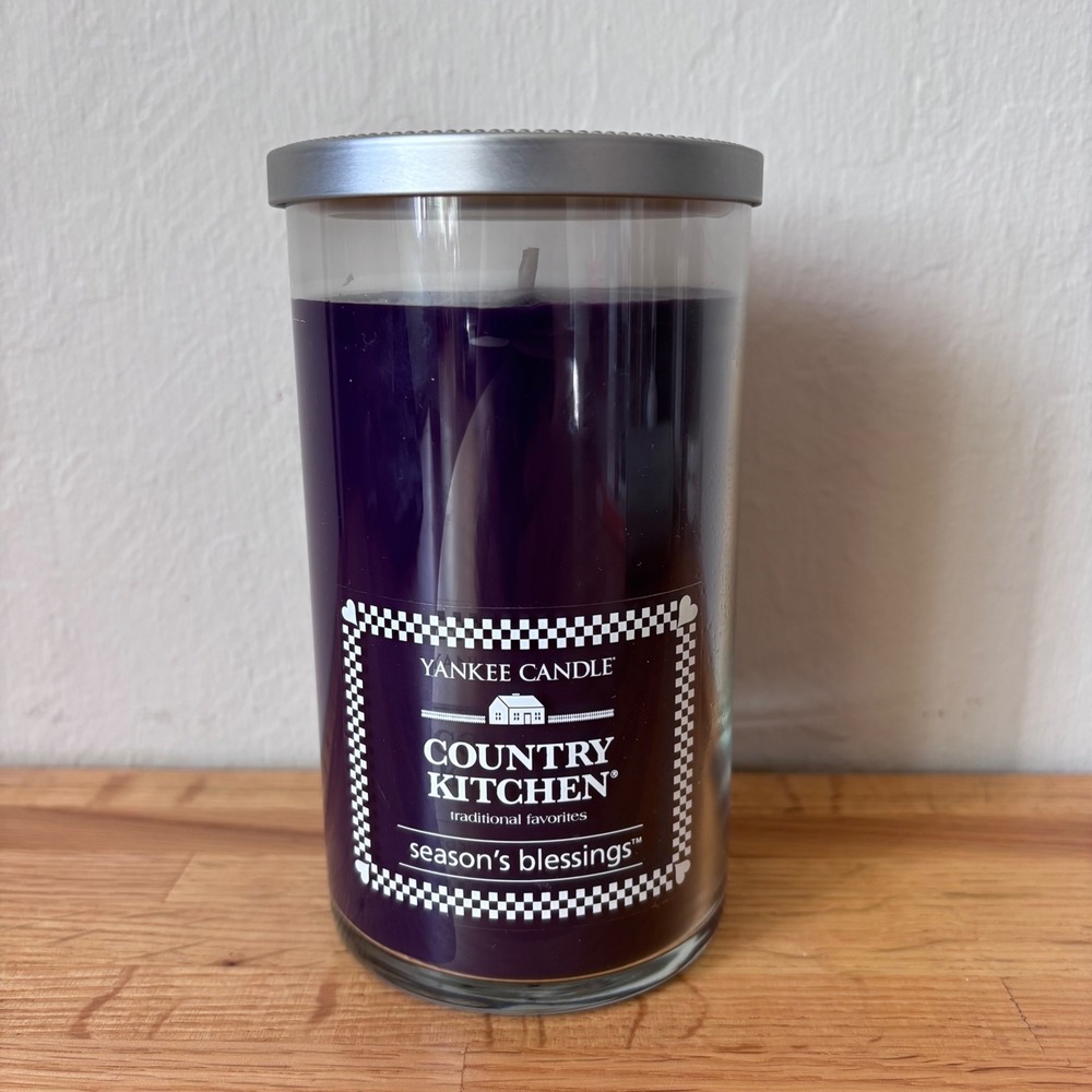 Yankee Candle‎ Season's Blessings Scented Candle Purple Jar 12 oz New